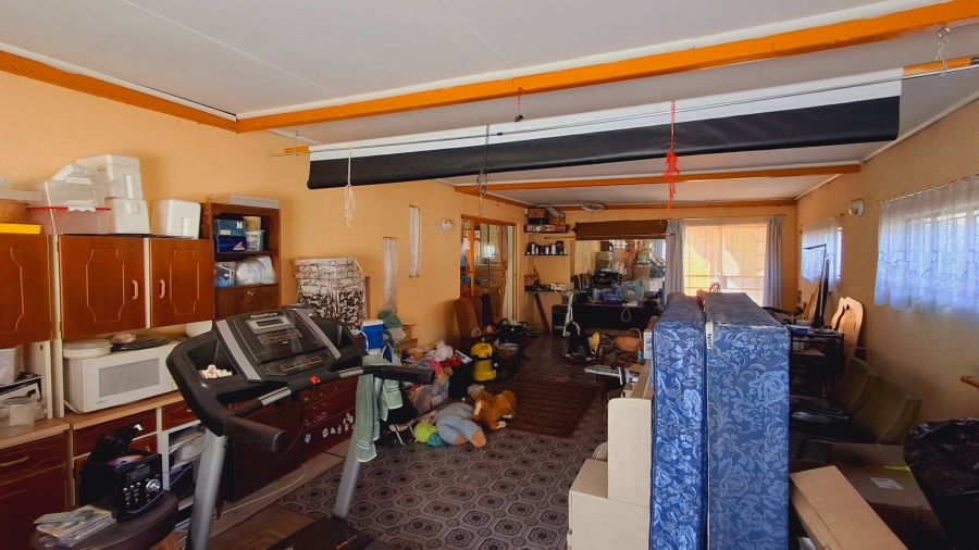4 Bedroom Property for Sale in Roodia Free State